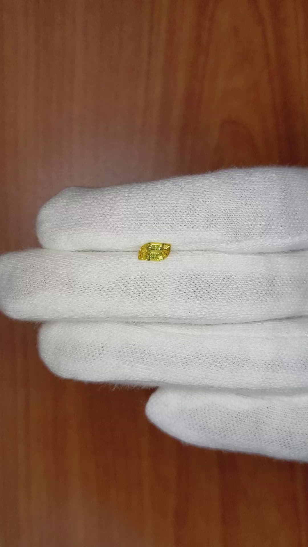 0.57 Ct. Yellow Sapphire from Ceylon (Sri Lanka) Size Video