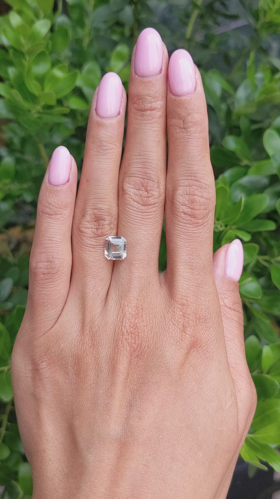 3.05 Ct. White Sapphire from Ceylon (Sri Lanka) Size Video