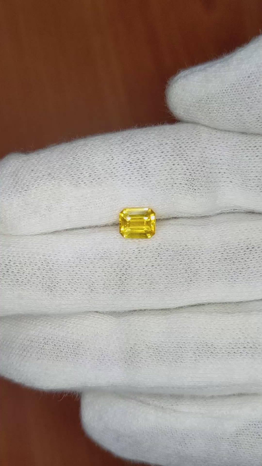 1.09 Ct. Yellow Sapphire from Ceylon (Sri Lanka) Size Video
