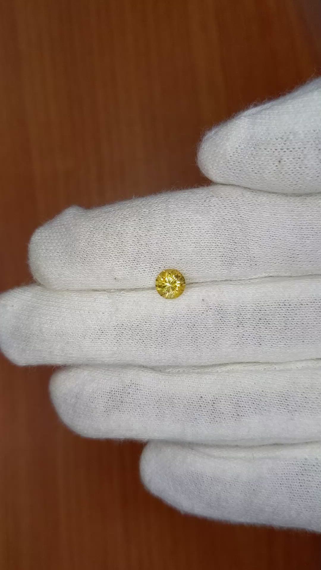 0.77 Ct. Yellow Sapphire from Ceylon (Sri Lanka) Size Video