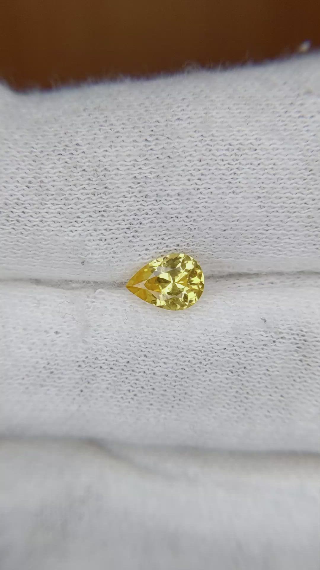 0.77 Ct. Yellow Sapphire from Ceylon (Sri Lanka) Size Video