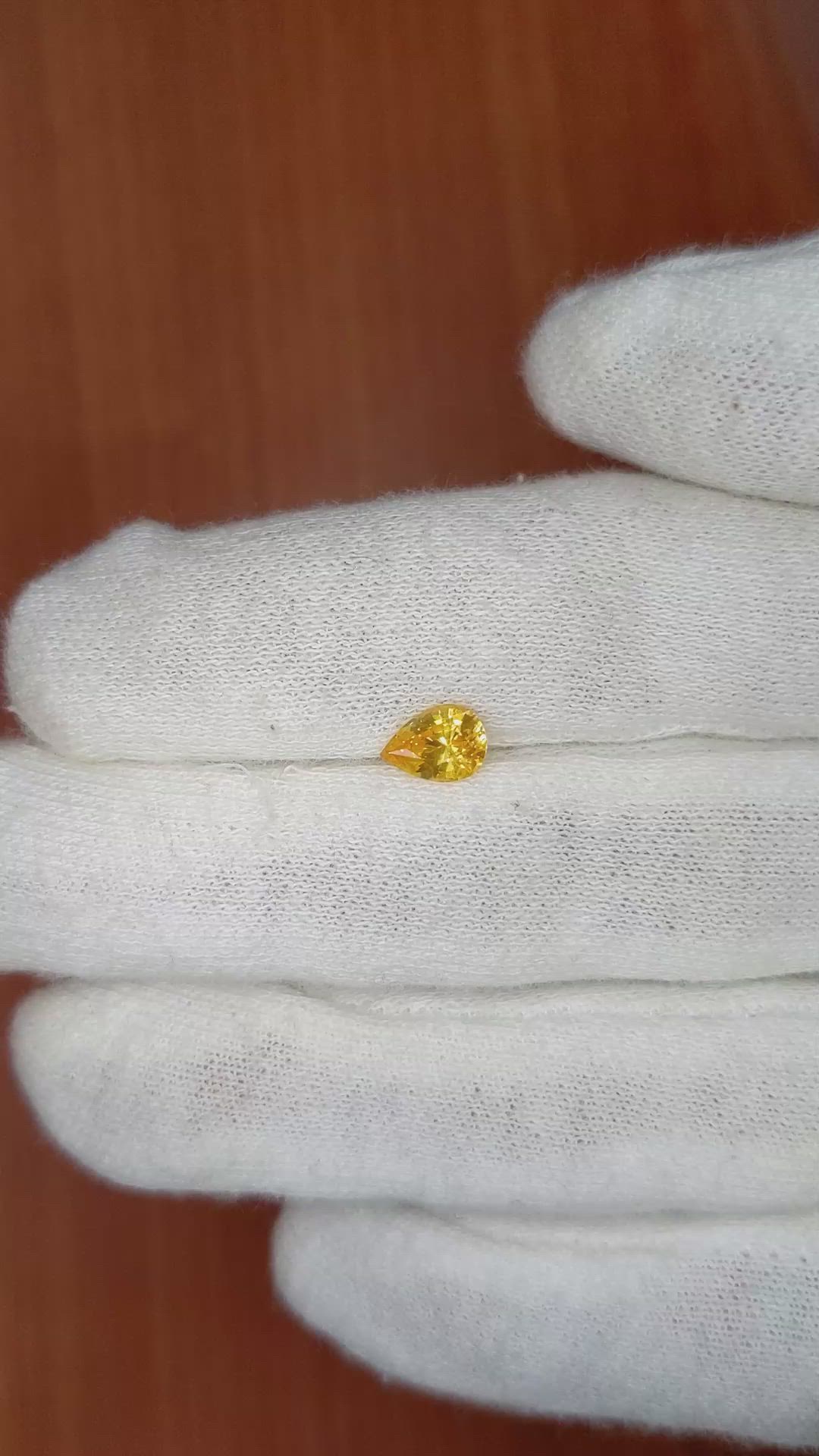 0.87 Ct. Yellow Sapphire from Ceylon (Sri Lanka) Size Video