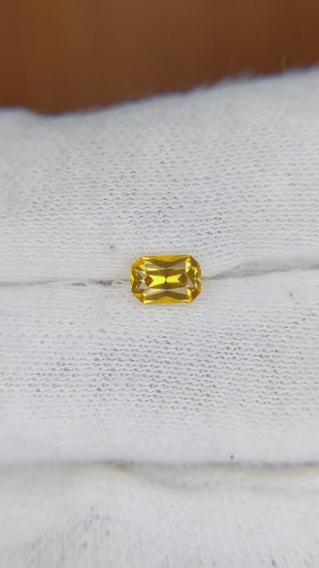 0.58 Ct. Yellow Sapphire from Ceylon (Sri Lanka) Size Video