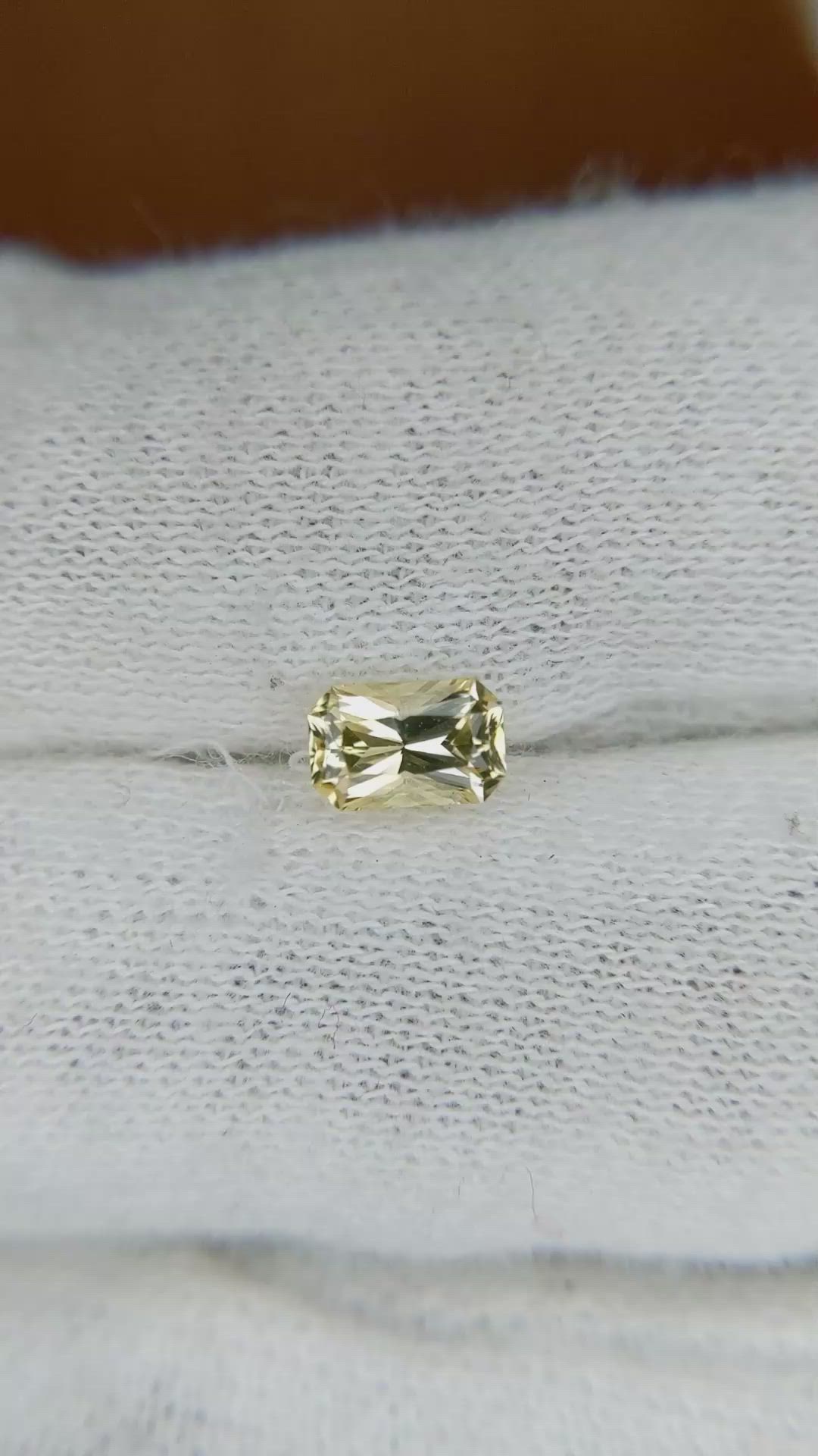 0.61 Ct. Yellow Sapphire from Ceylon (Sri Lanka) Size Video