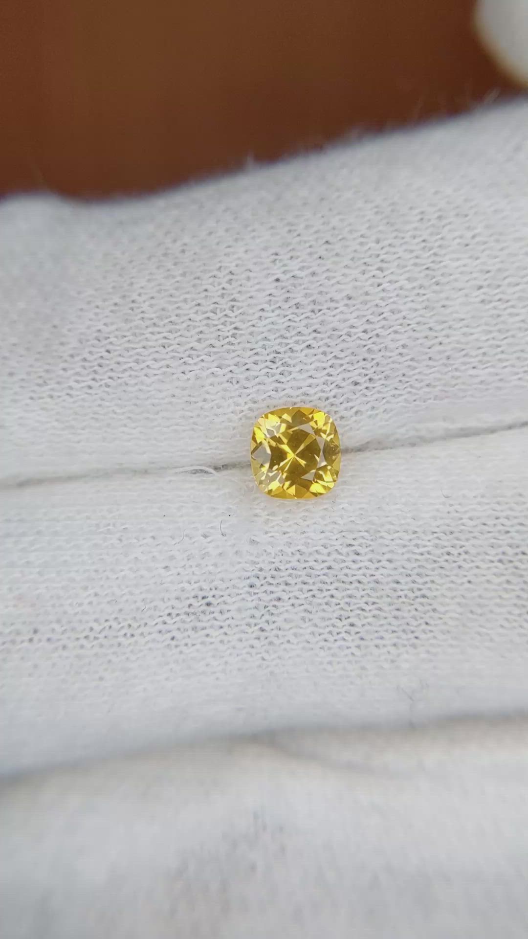 0.68 Ct. Yellow Sapphire from Ceylon (Sri Lanka) Size Video