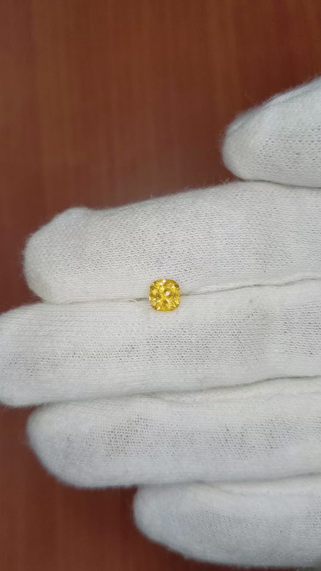 0.68 Ct. Yellow Sapphire from Ceylon (Sri Lanka) Size Video