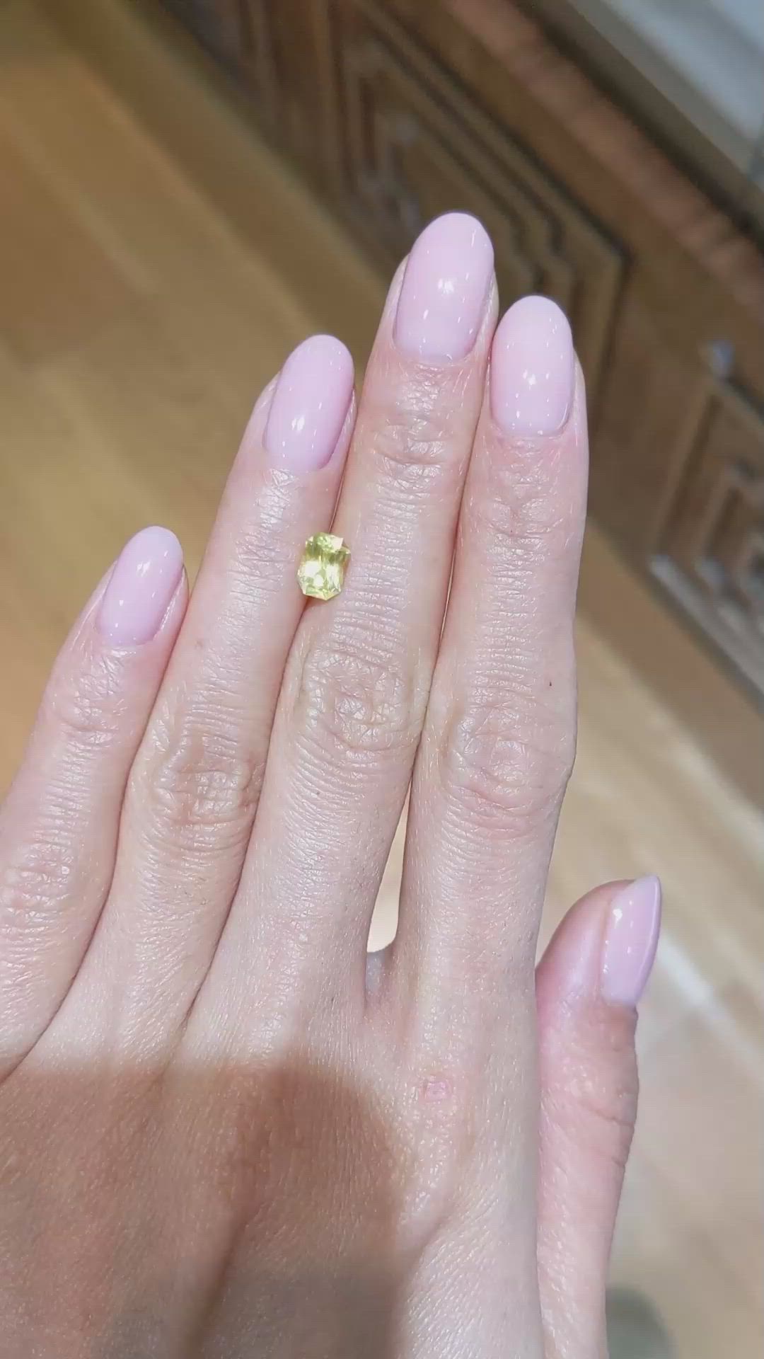 1.03 Ct. Yellow Sapphire from Ceylon (Sri Lanka) Size Video