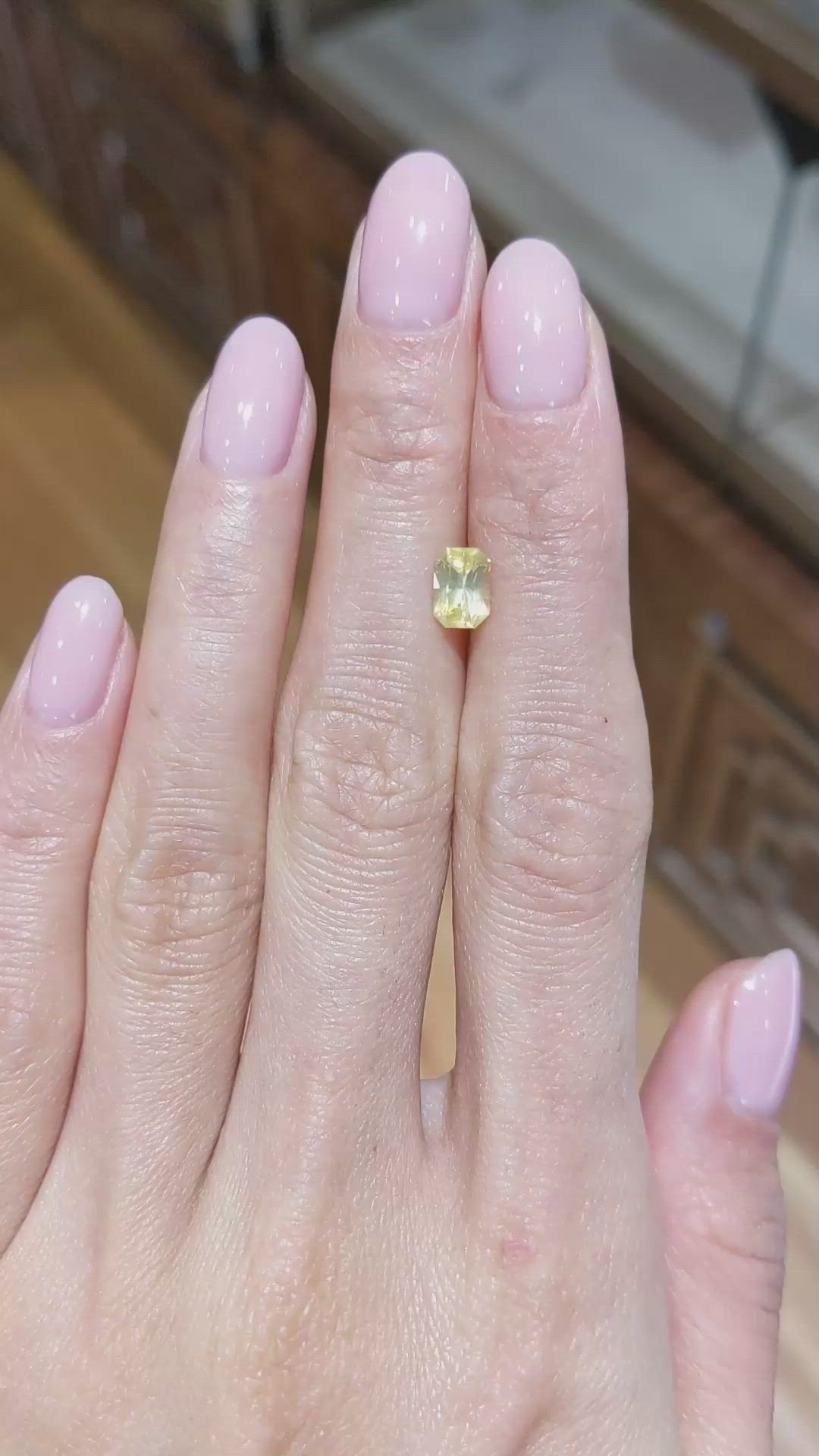 1.05 Ct. Yellow Sapphire from Ceylon (Sri Lanka) Size Video