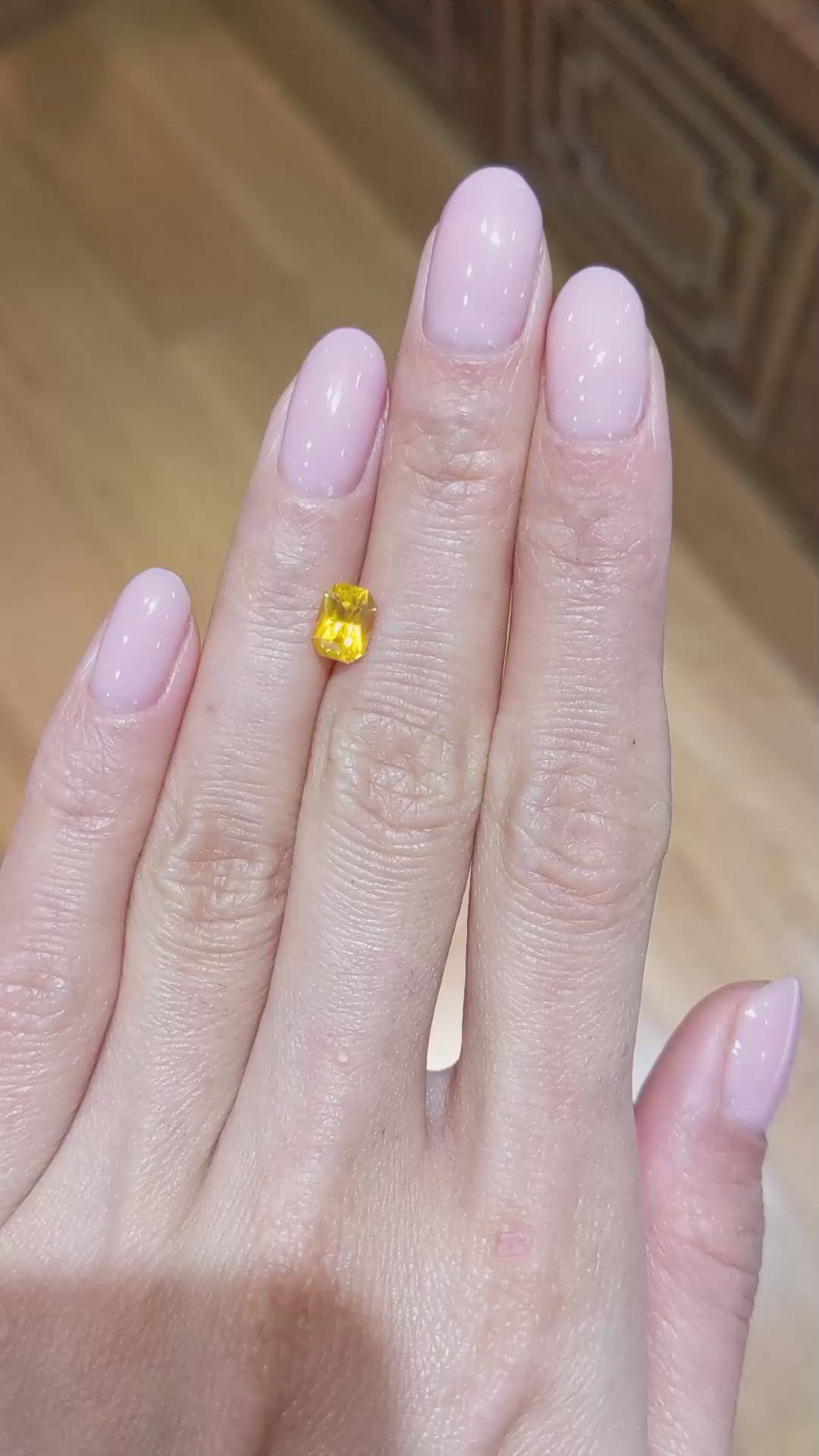 1.11 Ct. Yellowish Orange Sapphire from Ceylon (Sri Lanka) Size Video