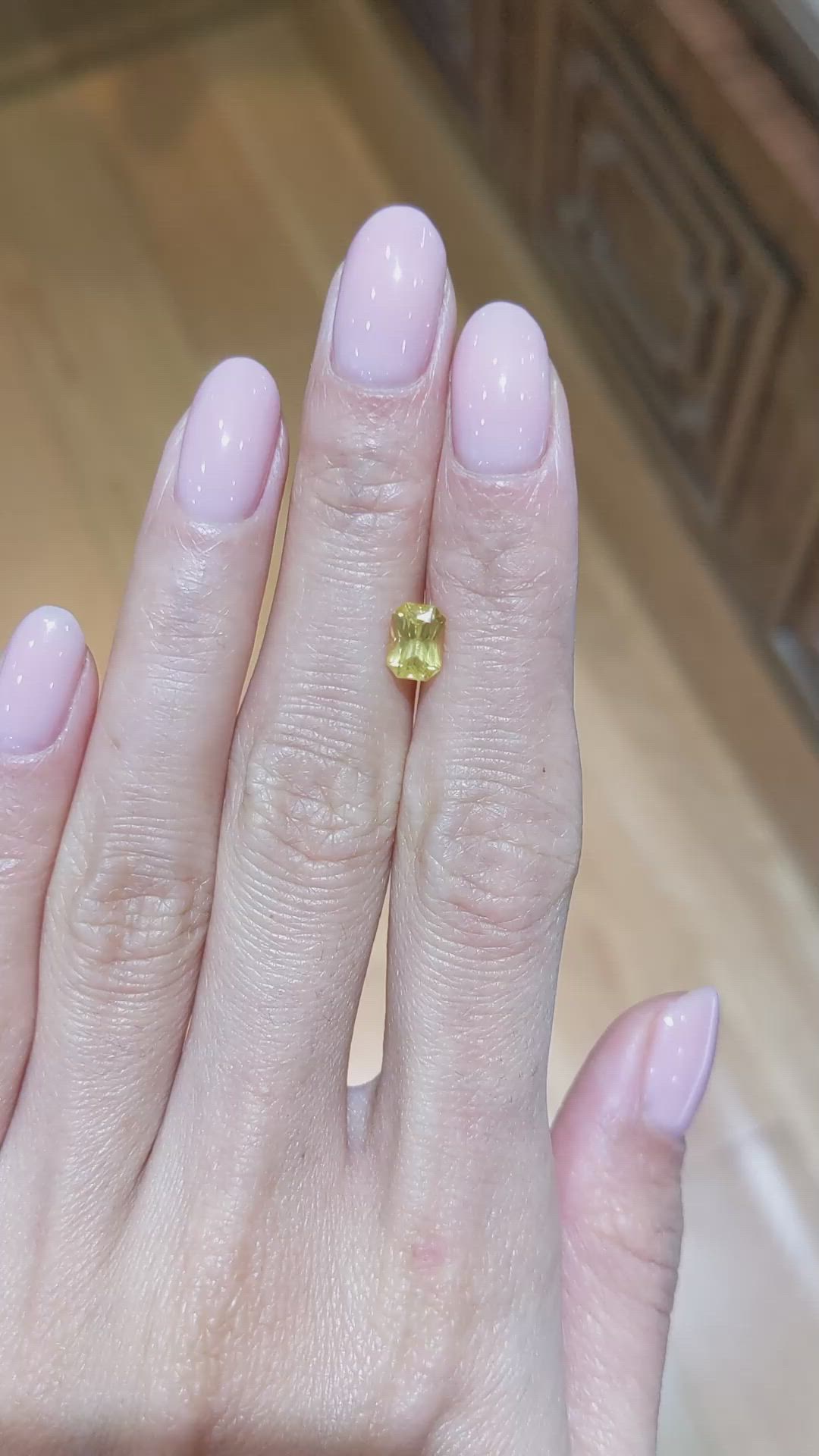 1.18 Ct. Yellow Sapphire from Ceylon (Sri Lanka) Size Video