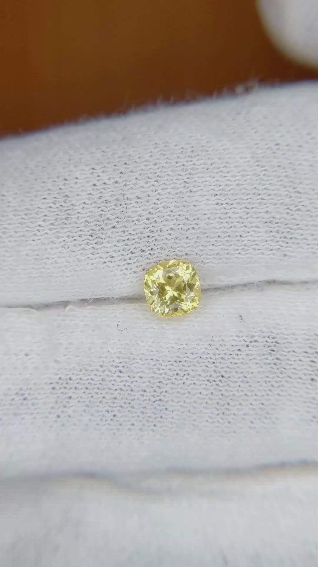 0.68 Ct. Yellow Sapphire from Ceylon (Sri Lanka) Size Video