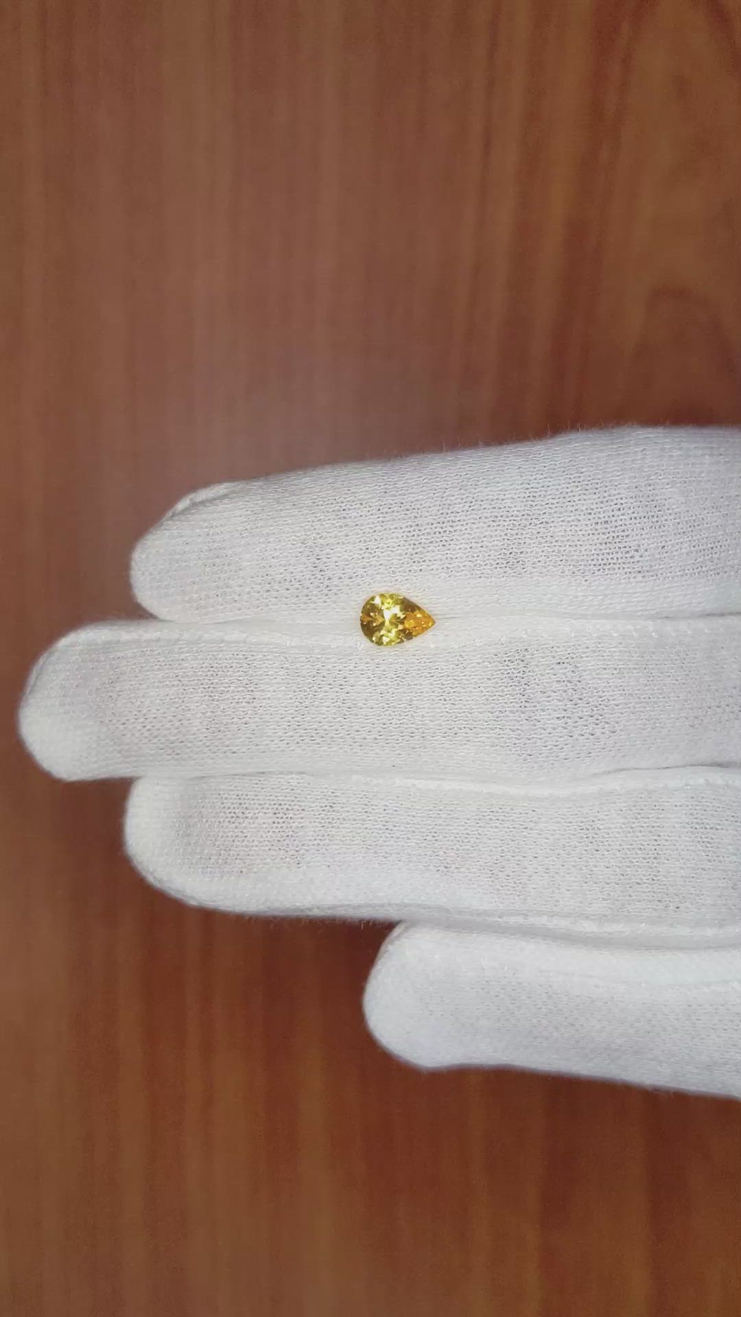 0.79 Ct. Yellow Sapphire from Ceylon (Sri Lanka) Size Video