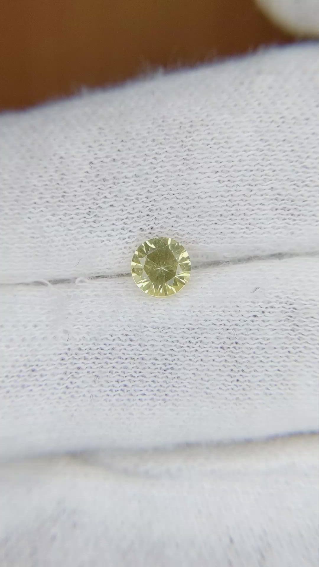 0.62 Ct. Yellow Sapphire from Ceylon (Sri Lanka) Size Video