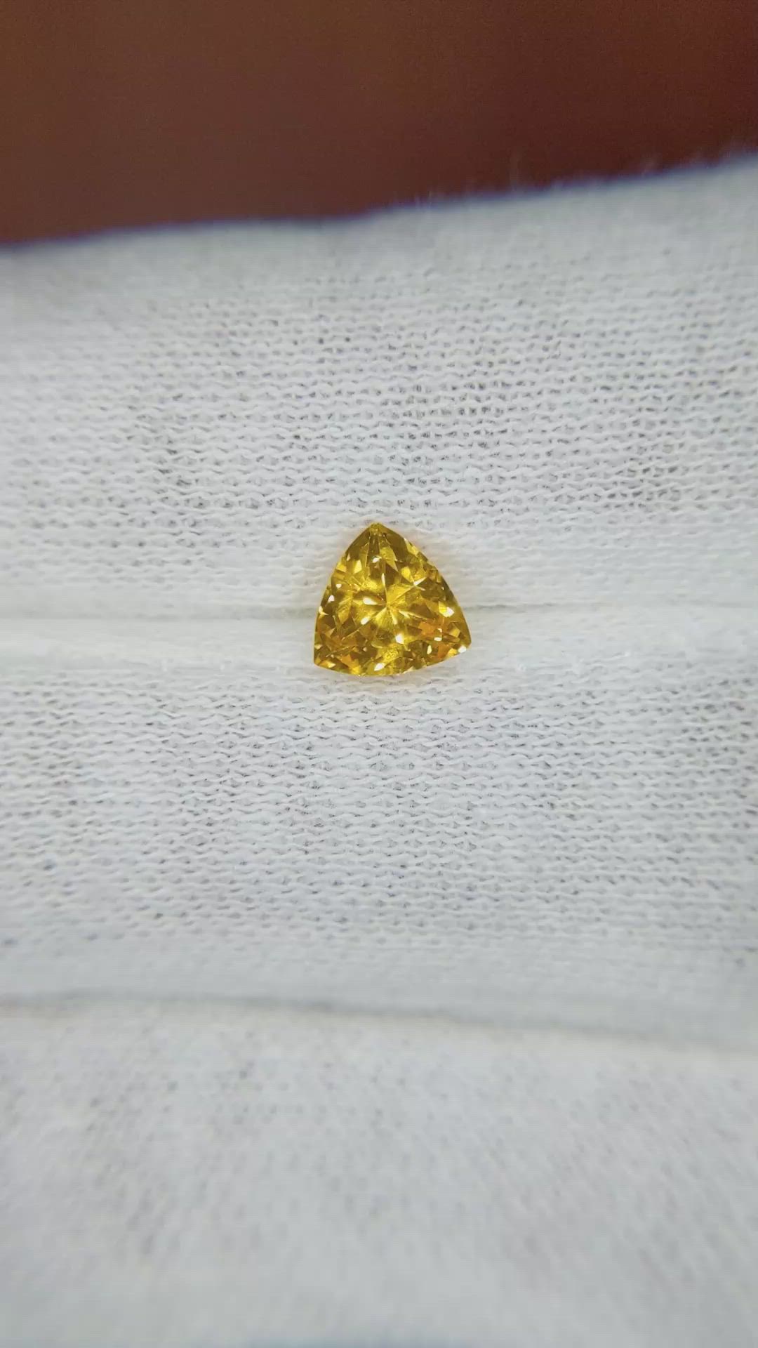 0.79 Ct. Yellow Sapphire from Ceylon (Sri Lanka) Size Video