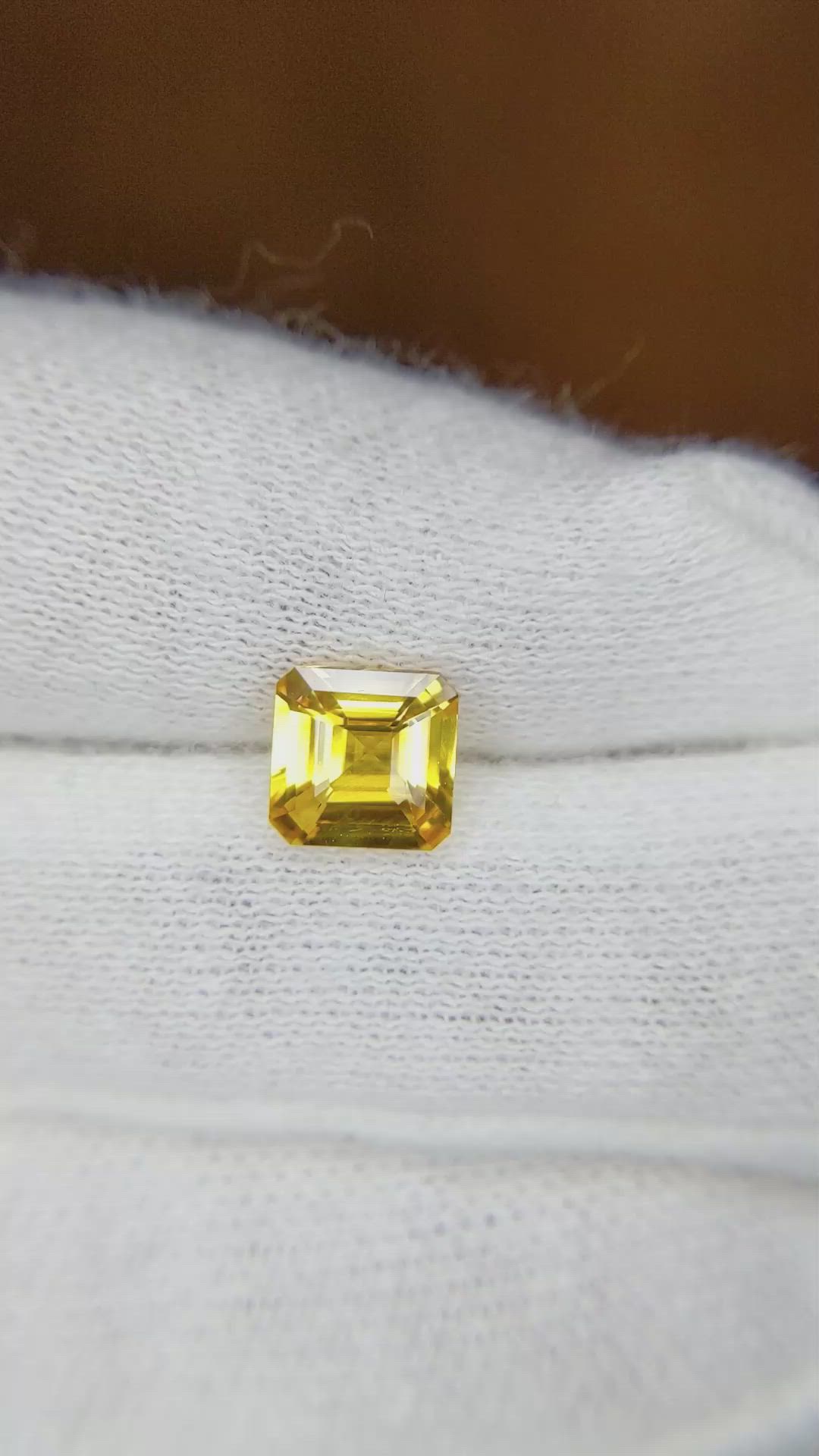 1.53 Ct. Yellow Sapphire from Ceylon (Sri Lanka) Size Video