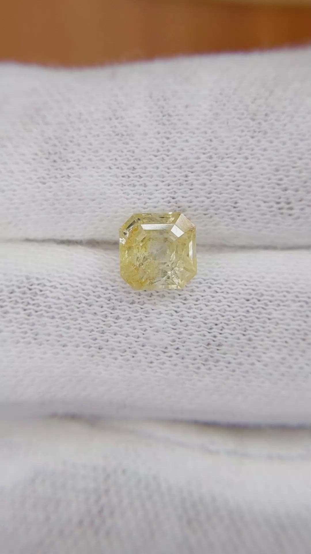 1.87 Ct. Yellow Sapphire from Ceylon (Sri Lanka) Size Video