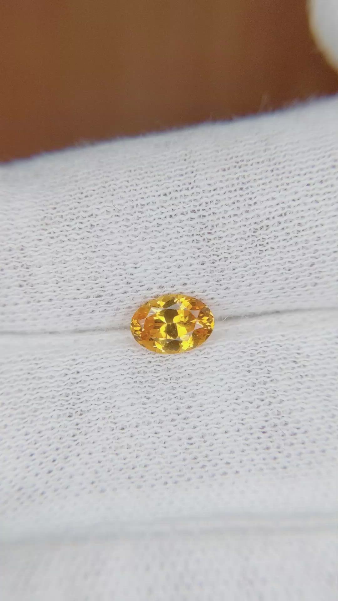 0.88 Ct. Orangish Yellow Sapphire from Ceylon (Sri Lanka) Size Video
