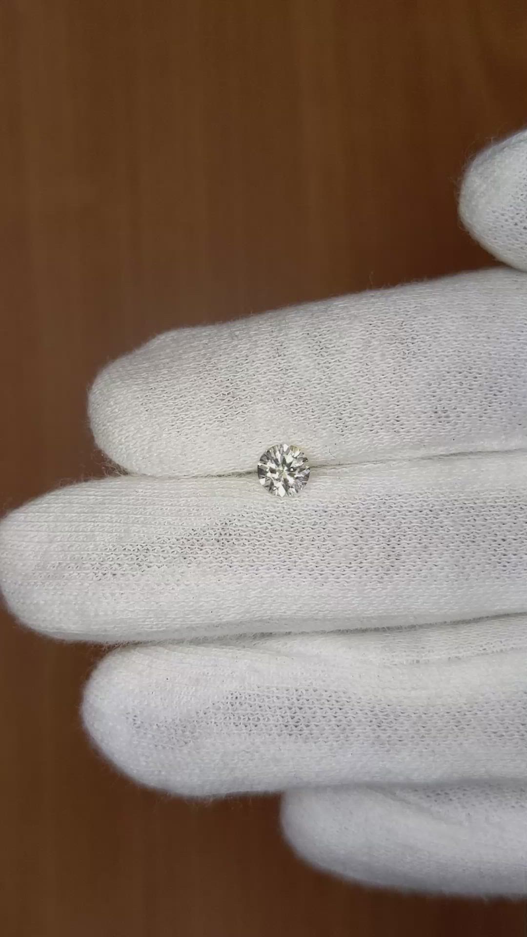 0.51 Ct. Yellow Sapphire from Ceylon (Sri Lanka) Size Video